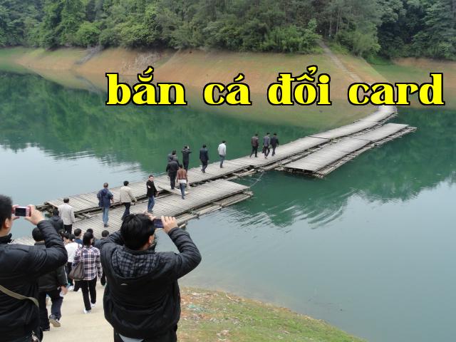 Nhân viên được tổ chức đi du lịch Hồ Đào Thủy ở huyện thượng lưu thành phố Gia Nghĩa.