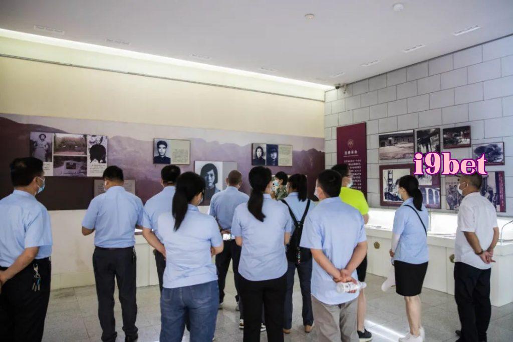 Chứng kiến hành trình trăm năm, vươn tới giấc mơ mới | Chi bộ Tổng Công ty Green Oasis tổ chức hoạt động kỷ niệm 100 năm thành lập Đảng và Giáo dục Lịch sử Đảng.