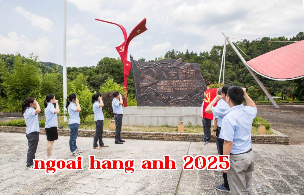 Chứng kiến hành trình trăm năm, vươn tới giấc mơ mới | Chi bộ Tổng Công ty Green Oasis tổ chức hoạt động kỷ niệm 100 năm thành lập Đảng và Giáo dục Lịch sử Đảng.