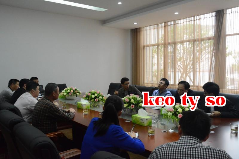 Phó chủ tịch thành phố Gia An, ông, đến thăm công ty chúng tôi để tìm hiểu tình hình niêm yết doanh nghiệp trên thị trường UPCoM
